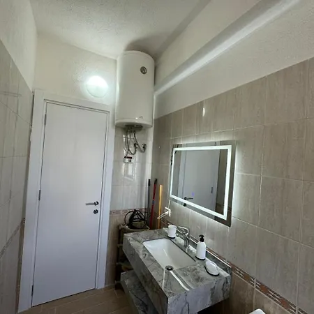 Apartment Daci *